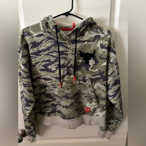 Under Armour women’s hoodie